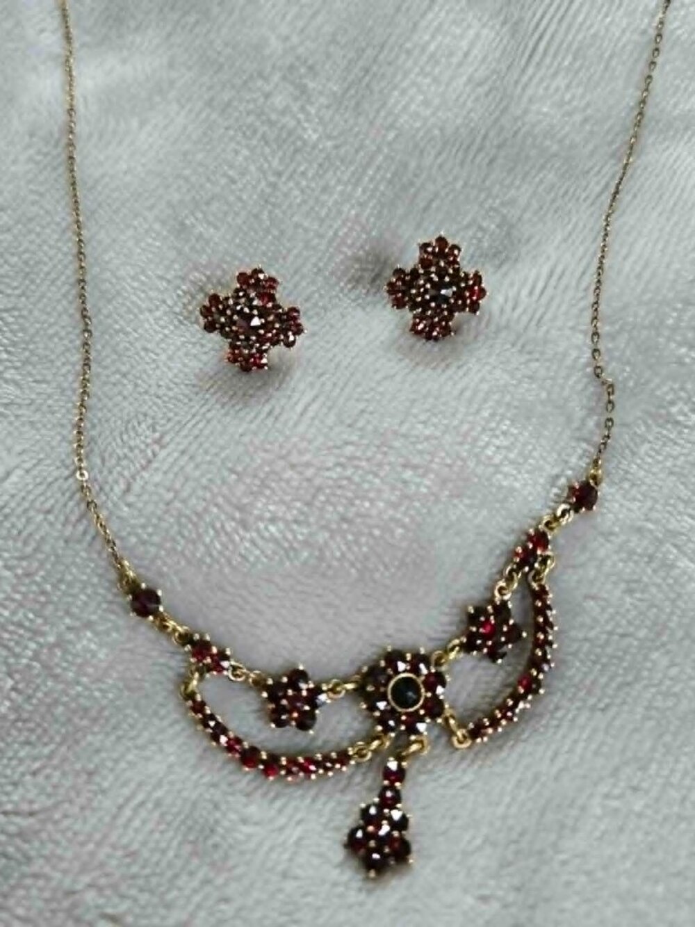 Antique Bohemian Garnet & 800 Silver Festoon Necklace & Earring Set - G2 Hallmar